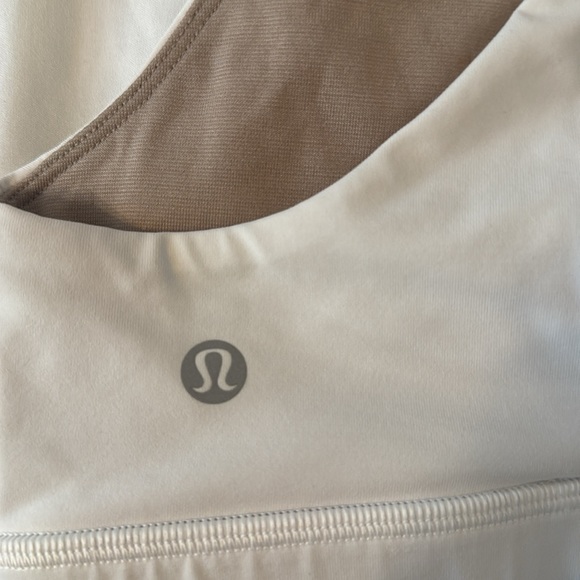 white lululemon sports bra - Picture 3 of 4